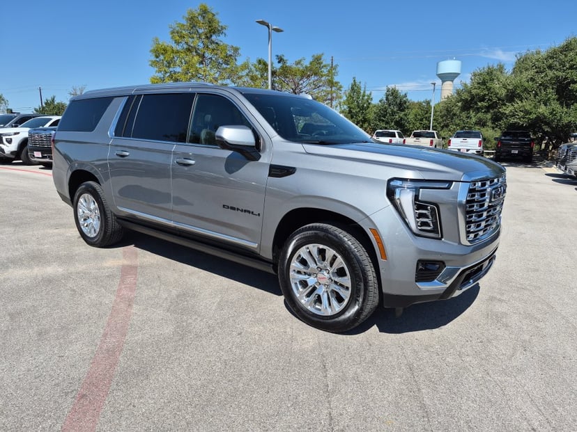 2026 GMC Yukon XL - Image 1