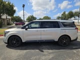 2027 Kia Carnival - Preview 4