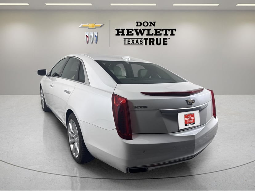 2016 Cadillac XTS - Image 3