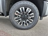 2026 GMC Sierra 2500HD - Preview 13