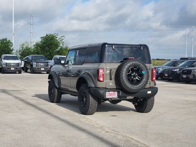 2026 Ford Bronco - Image 3