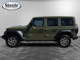 2025 Jeep Wrangler - Preview 2