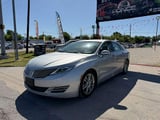 2016 Lincoln MKZ - Preview 3