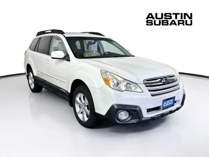 2014 Subaru Outback - Image 1