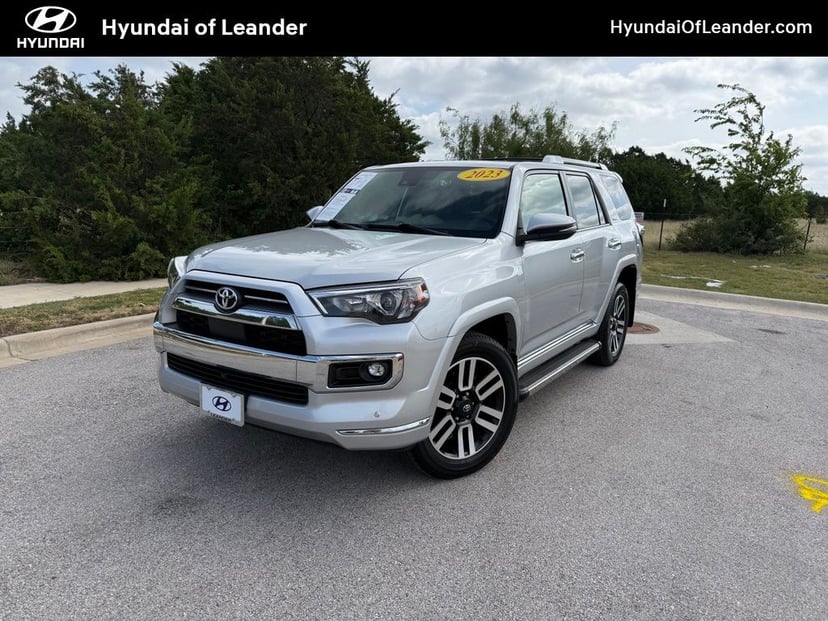 2023 Toyota 4runner - Image 1
