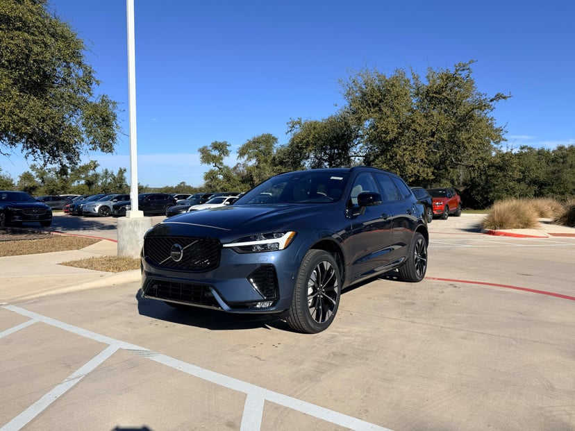2026 Volvo XC60 - Image 1