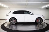 2023 Porsche Cayenne - Preview 8