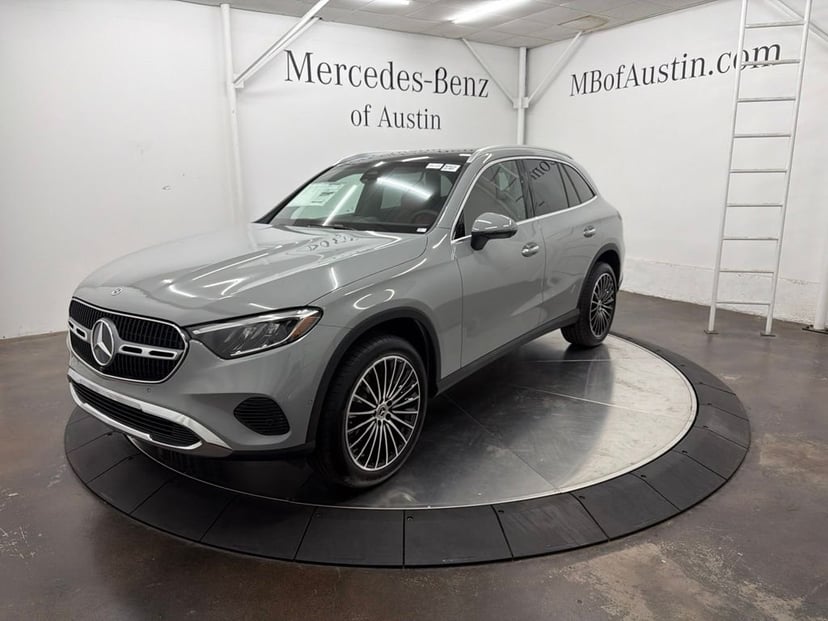 2027 Mercedes-Benz GLC - Image 1