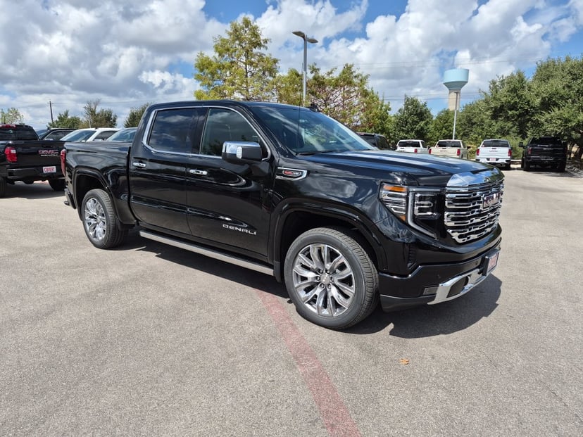 2026 GMC Sierra 1500 - Image 1