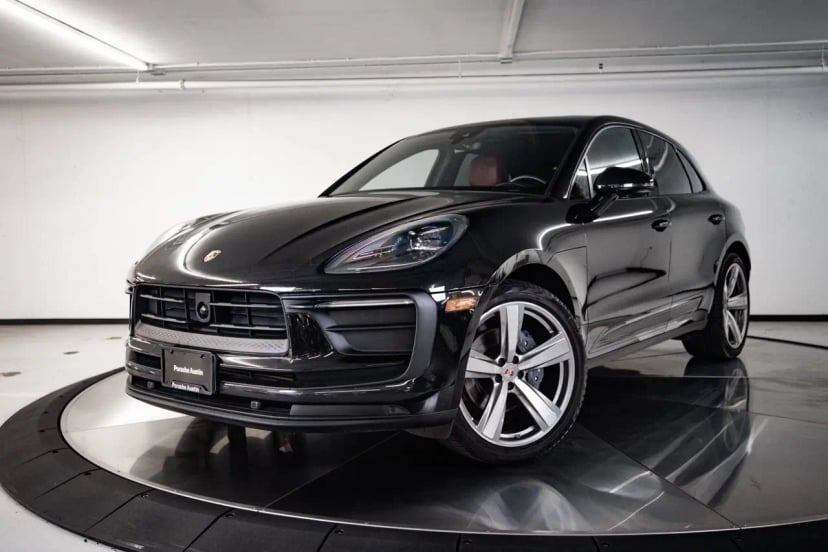 2024 Porsche Macan - Image 1