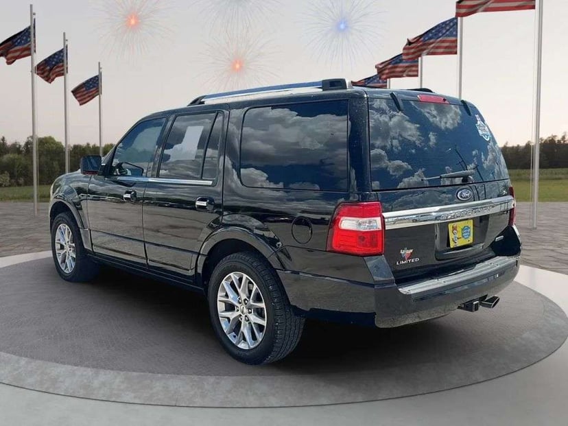 2016 Ford Expedition - Image 3
