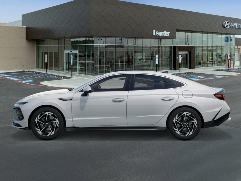 2026 Hyundai Sonata - Image 3