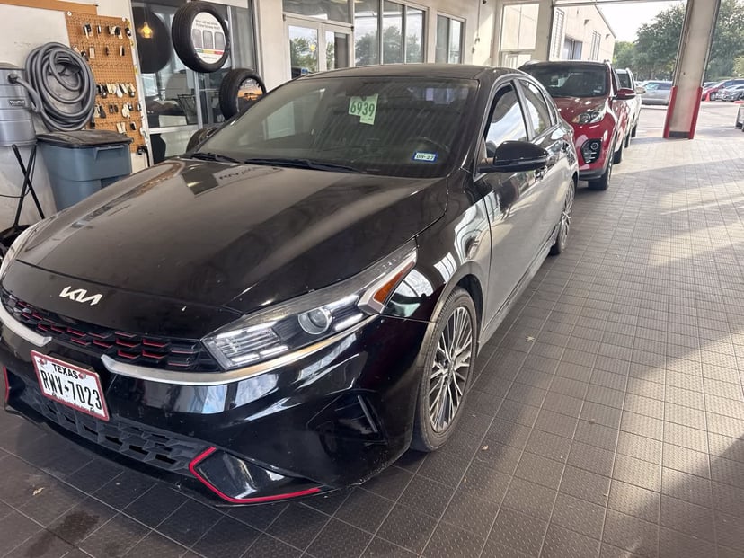2022 Kia Forte - Image 1