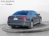 2018 Volkswagen Passat - Preview 16