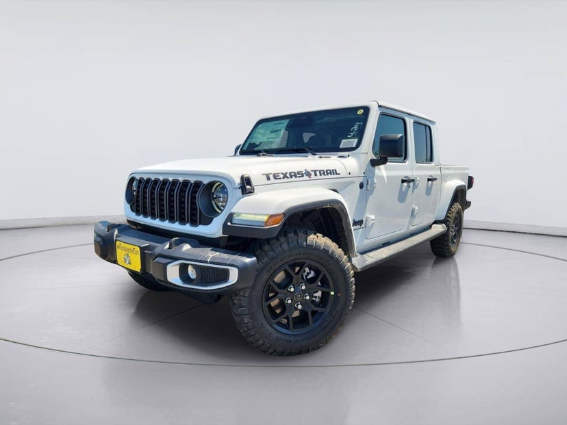 2026 Jeep Gladiator - Image 1
