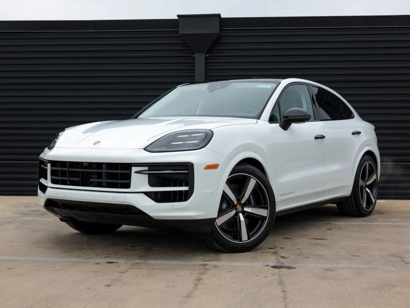 2026 Porsche Cayenne - Image 1