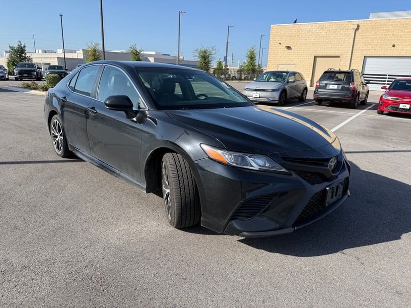 2020 Toyota Camry - Image 1