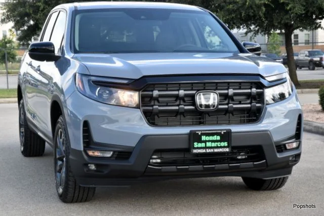2026 Honda Ridgeline Sport 4D Crew Cab Sonic Gray Pearl - Image 2