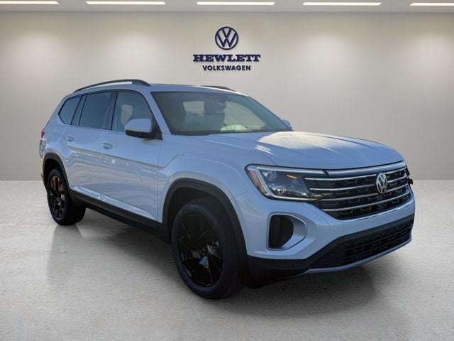 2026 Volkswagen Atlas - Image 1