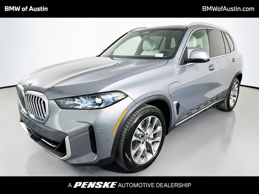 2026 BMW X5 - Image 2