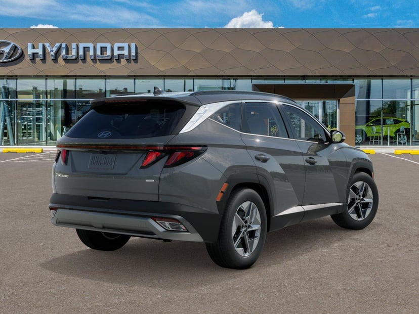 2026 Hyundai Tucson - Image 3