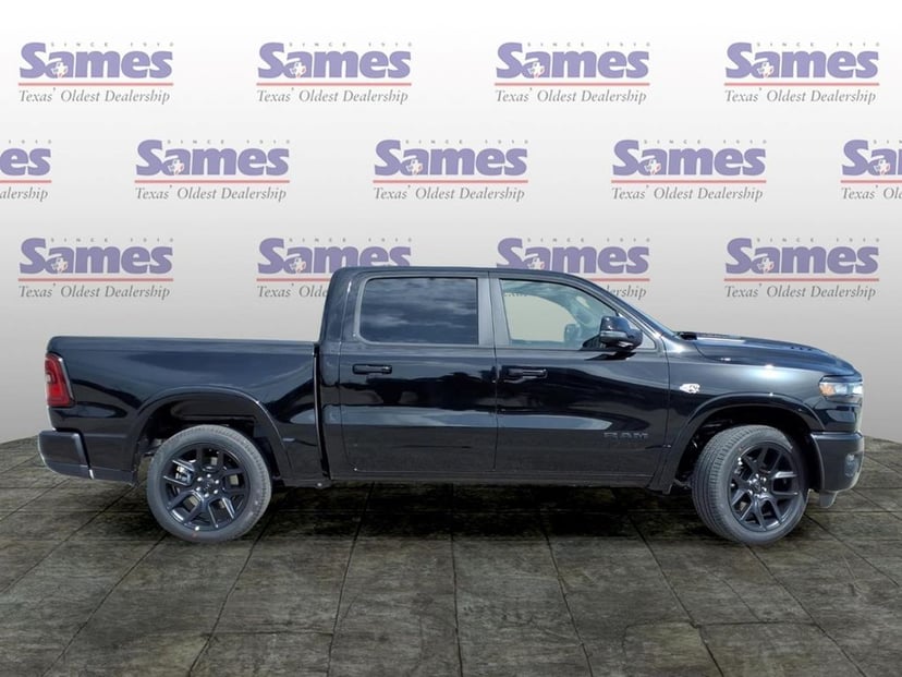 2026 Ram 1500 - Image 2