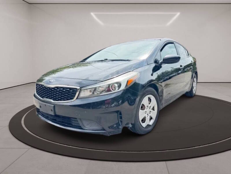 2017 Kia Forte - Image 1