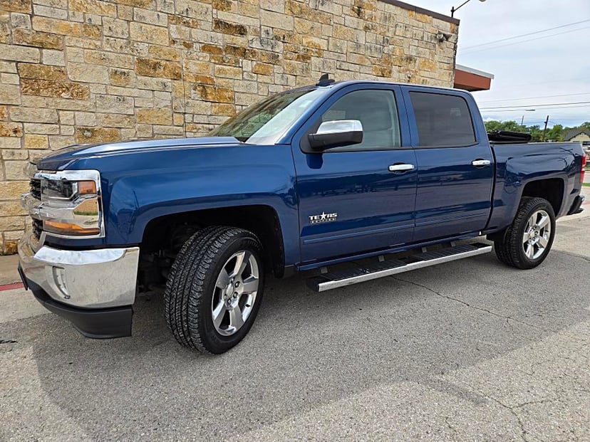 2011 Chevrolet Silverado - Image 1