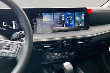 2026 Nissan Kicks MPV - Image 3