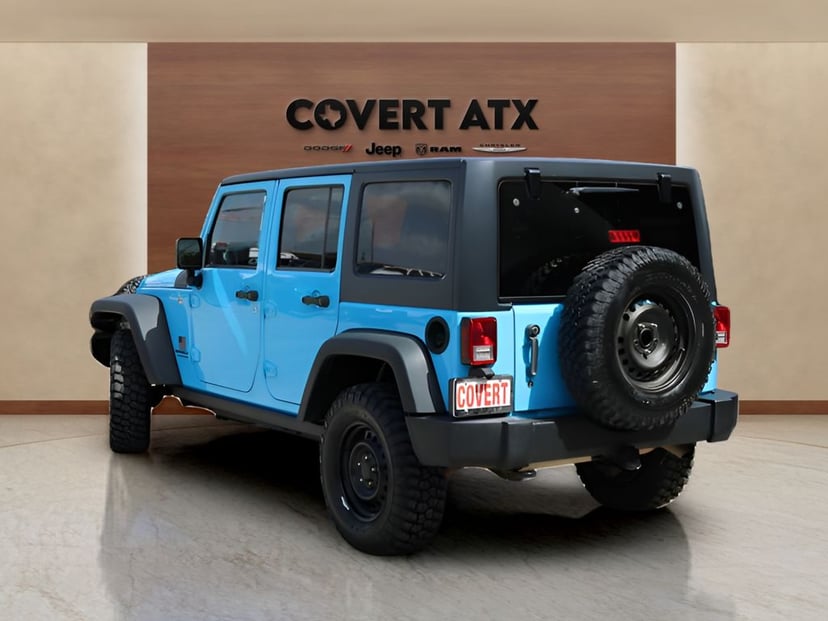 2017 Jeep Wrangler Unlimited Rubicon - Image 2