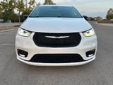 2024 Chrysler Pacifica - Preview 2