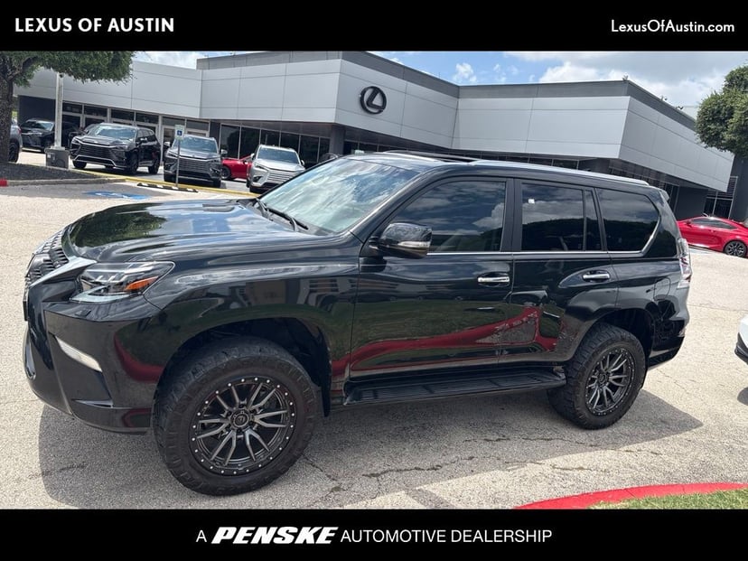 2023 Lexus GX - Image 1