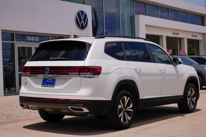 2026 Volkswagen Atlas - Image 3