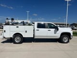 2025 Chevrolet Silverado - Preview 3