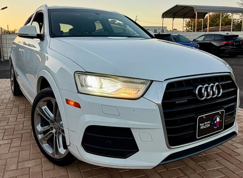 2016 Audi Q3 - Image 1