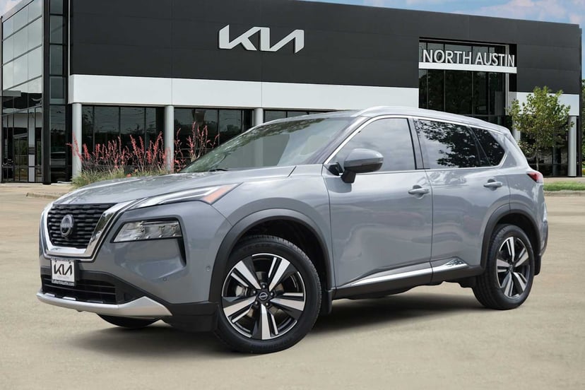2023 Nissan Rogue - Image 1