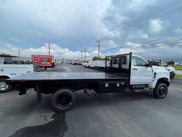 2024 Chevrolet Silverado 5500 HD - Image 2