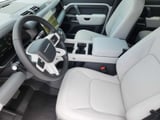 2026 Land Rover Defender - Preview 12
