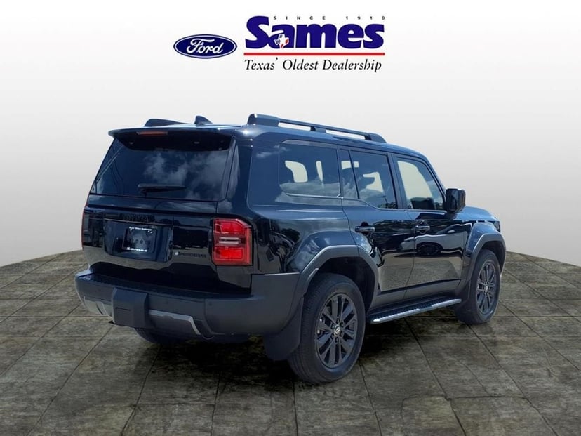 2027 Toyota Land Cruiser - Image 3