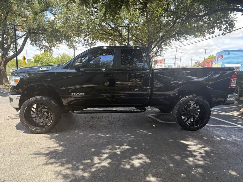 2021 Ram 1500 - Image 3