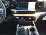 2026 Chevrolet Silverado 1500 - Preview 14