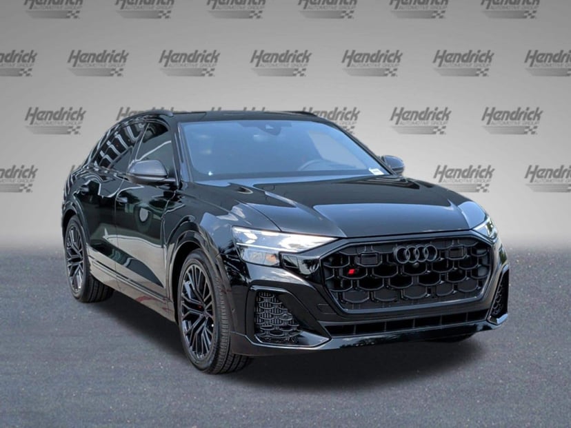 2026 Audi SQ8 - Image 1