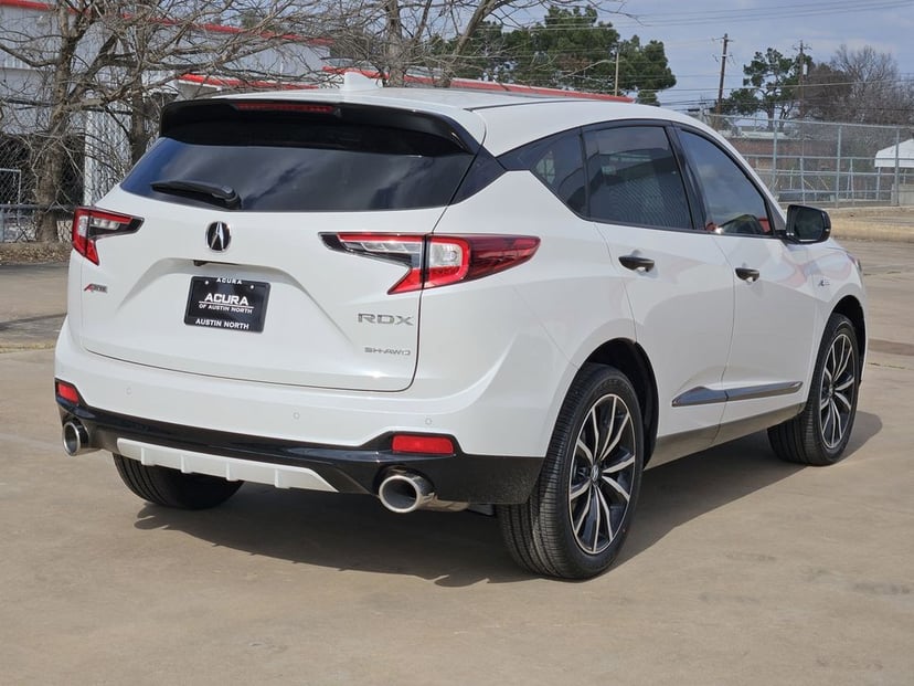 2026 Acura RDX - Image 3