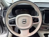 2021 Volvo XC90 - Preview 16