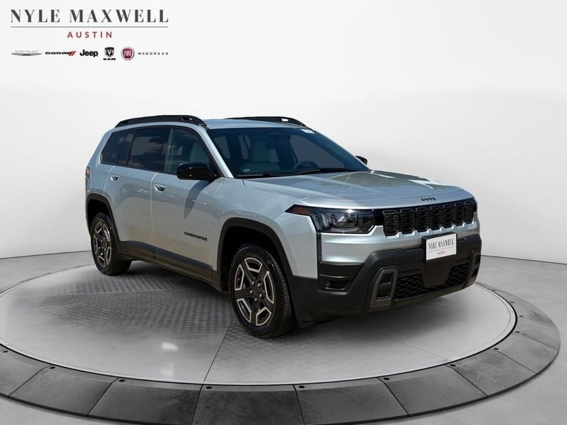 2026 Jeep Cherokee Laredo - Image 2