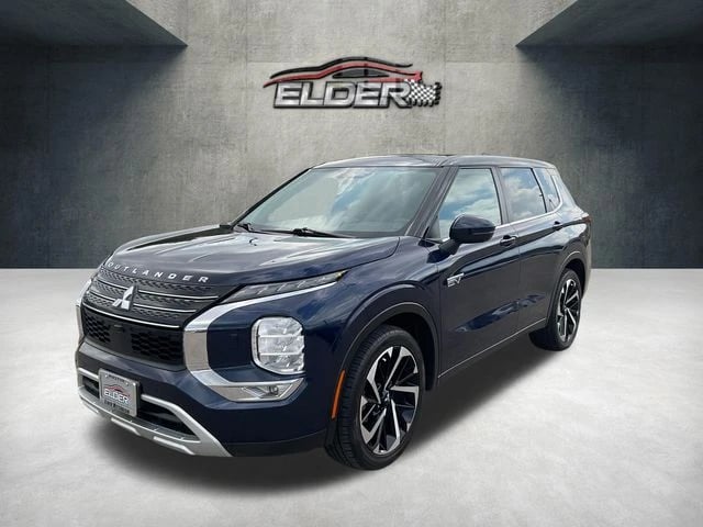 2024 Mitsubishi Outlander - Image 1