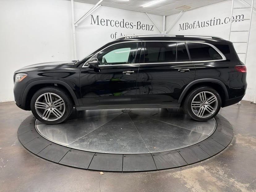 2024 Mercedes-Benz GLS - Image 3