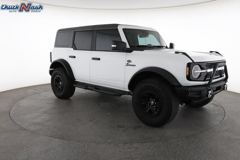 2023 Ford Bronco - Image 1