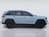 2022 Jeep Grand Cherokee - Preview 6