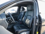 2026 Porsche Macan - Preview 5
